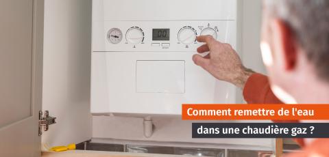 Homme réglant les boutons de la chaudière